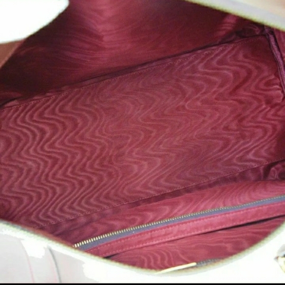 AUTHENTIC  MUST DE CARTIER LOGOS TRAVEL HAND BAG - Picture 2 of 10